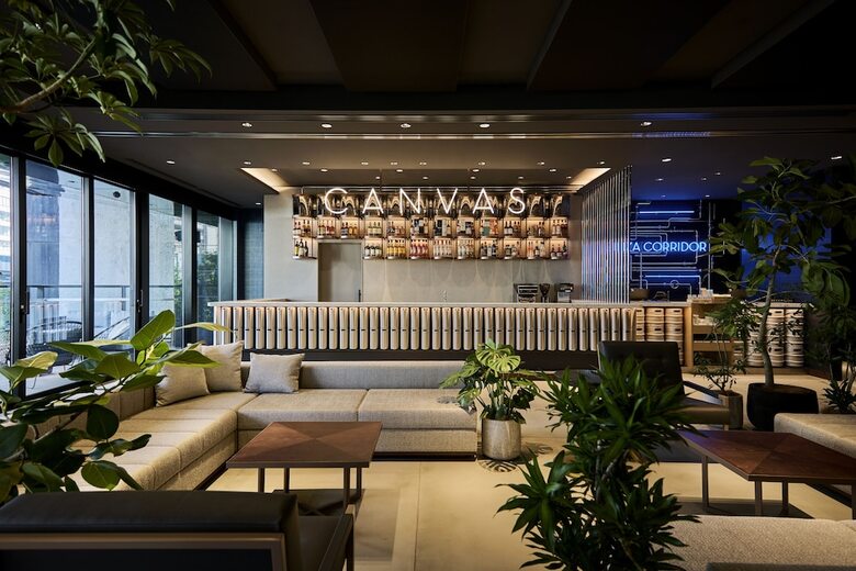 Hotel The Royal Park Canvas Ginza Corridor