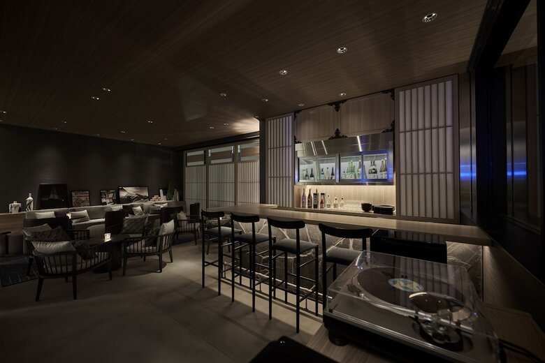 Hotel The Royal Park Canvas Ginza Corridor