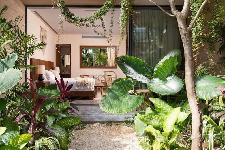 Mistiq Tulum