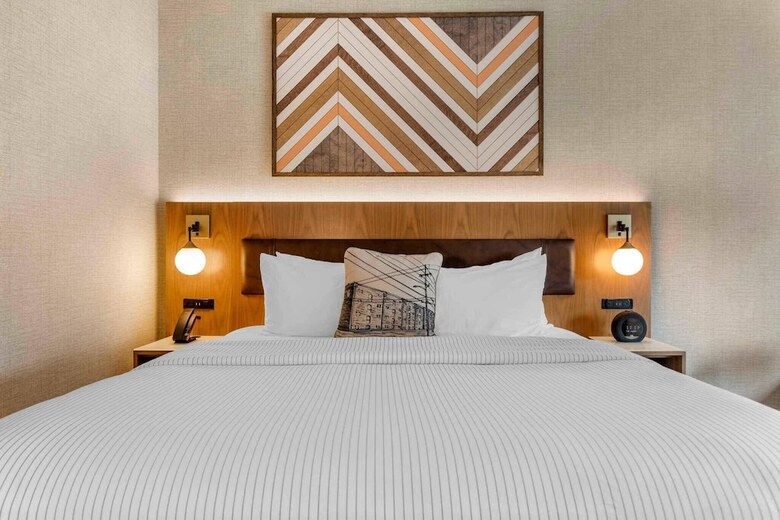 Cambria Hotel Columbia Downtown The Vista