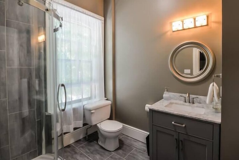 Hotel Stratford Suites - 66 Daly Ave