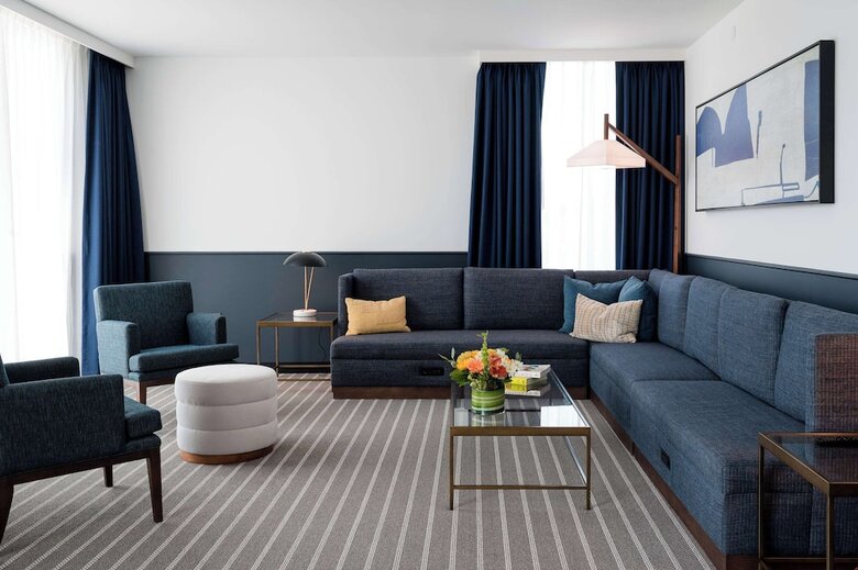 Cambria Hotel Boston Somerville
