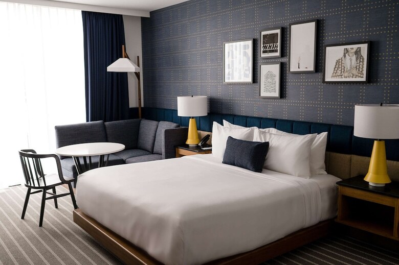 Cambria Hotel Boston Somerville