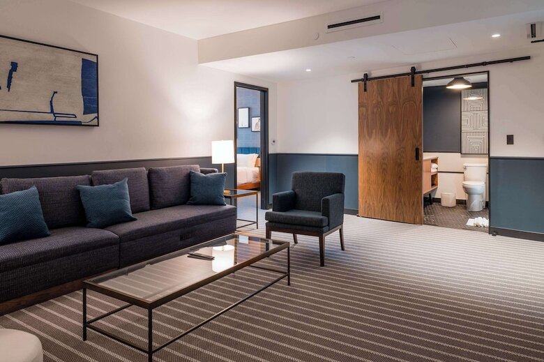 Cambria Hotel Boston Somerville