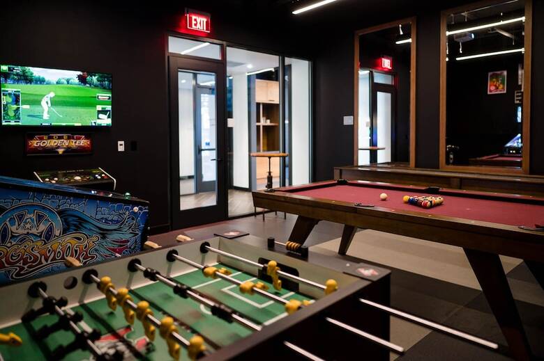 Cambria Hotel Boston Somerville