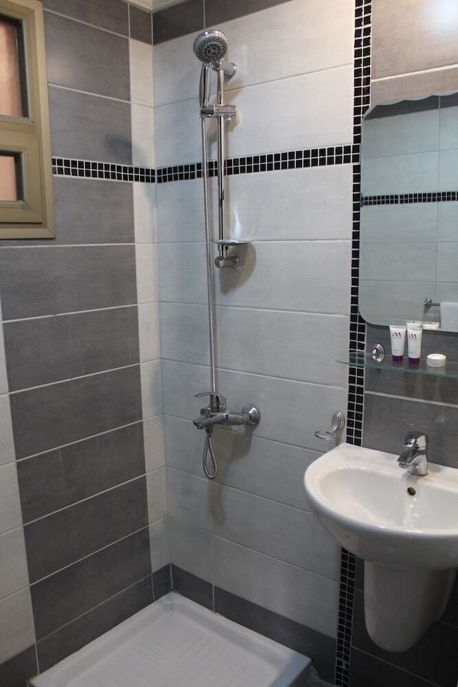 Hotel Magic Suite Mahboula-5