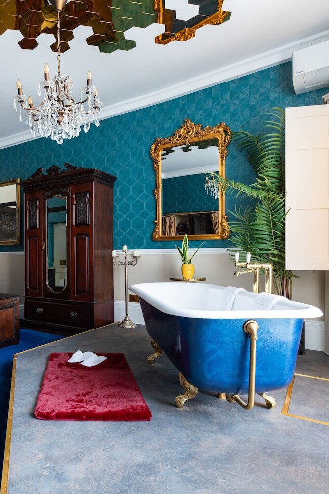 Aparthotel Staycations Maldon Suites