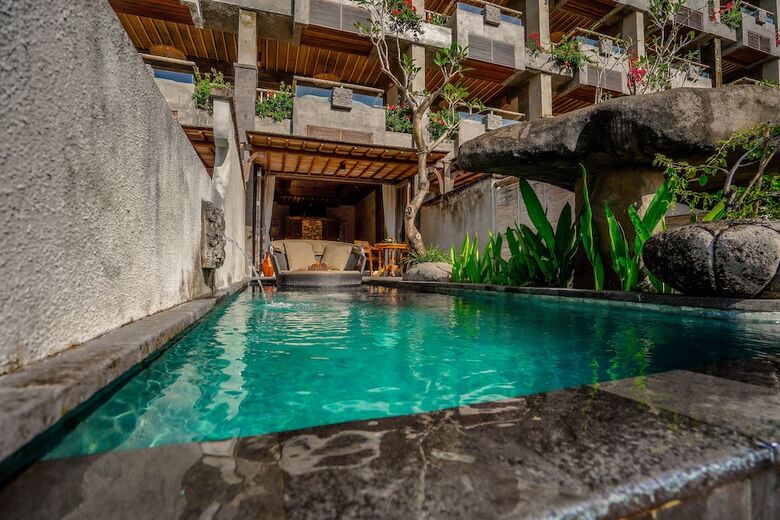 Kastara Resort