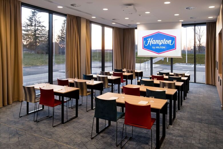 Hotel Hampton By Hilton Riga Airport