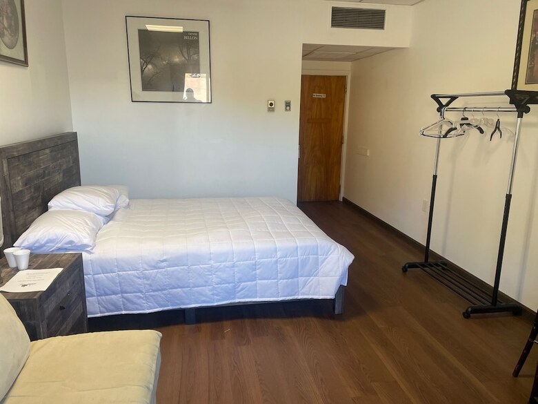 Hotel Rolling Pines Golf & Banquet Facility