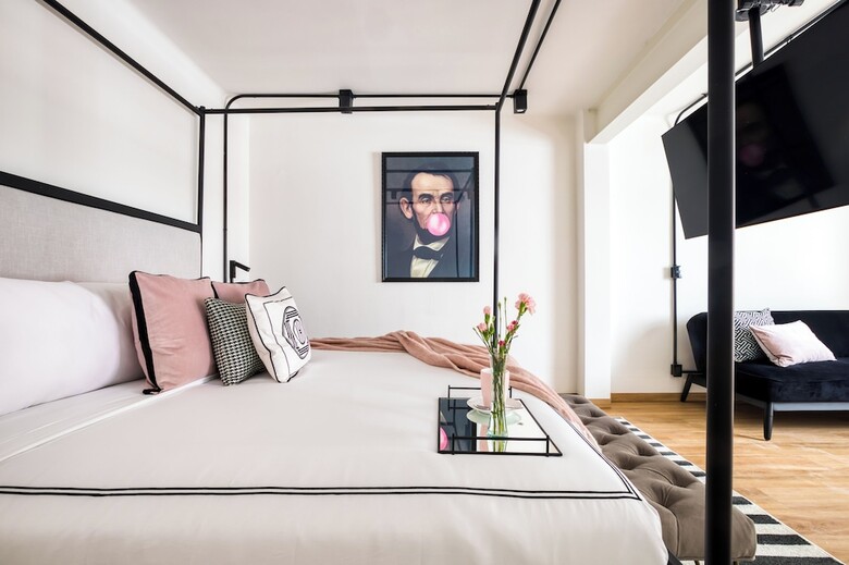 Hotel Utopic Campos El�seos By Uliv