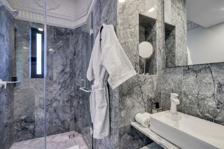 Hotel Utopic Campos El�seos By Uliv