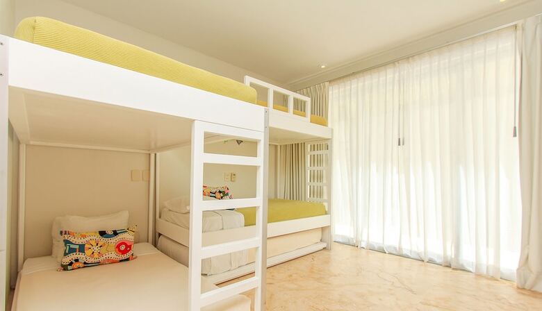 Magia By Stella Rentals