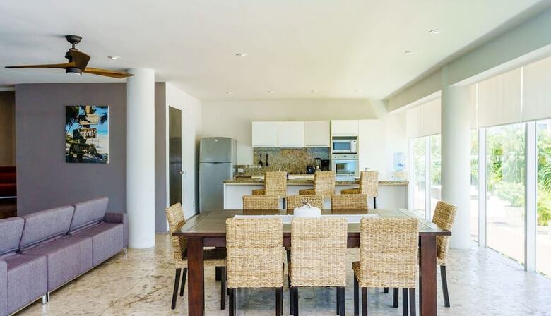 Magia By Stella Rentals