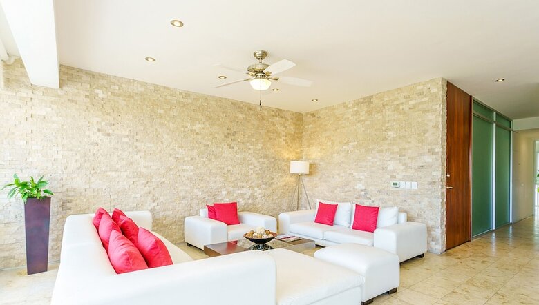 Magia By Stella Rentals