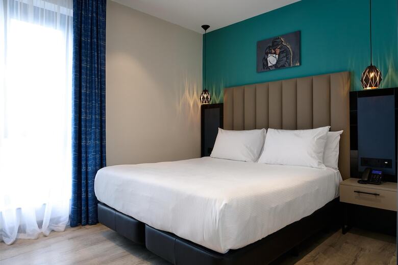 Hotel Spark By Hilton Luton