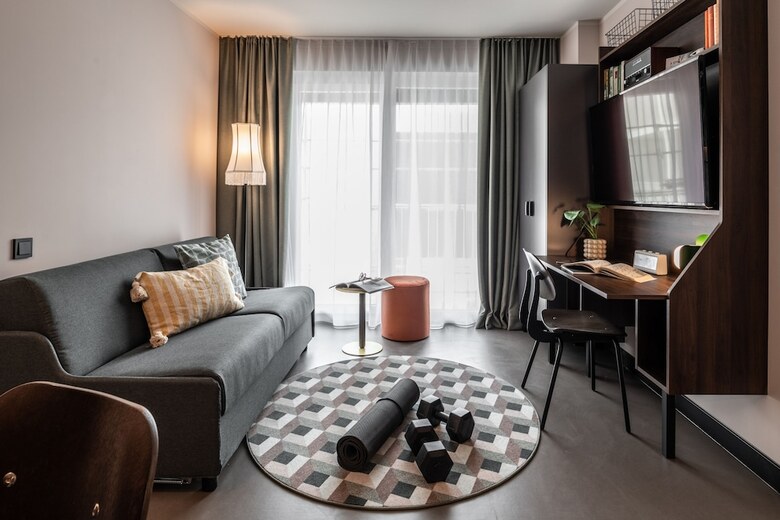 Hotel Revo Munich