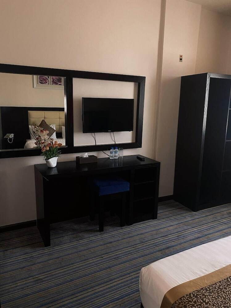 Landmark Hotel - Sari