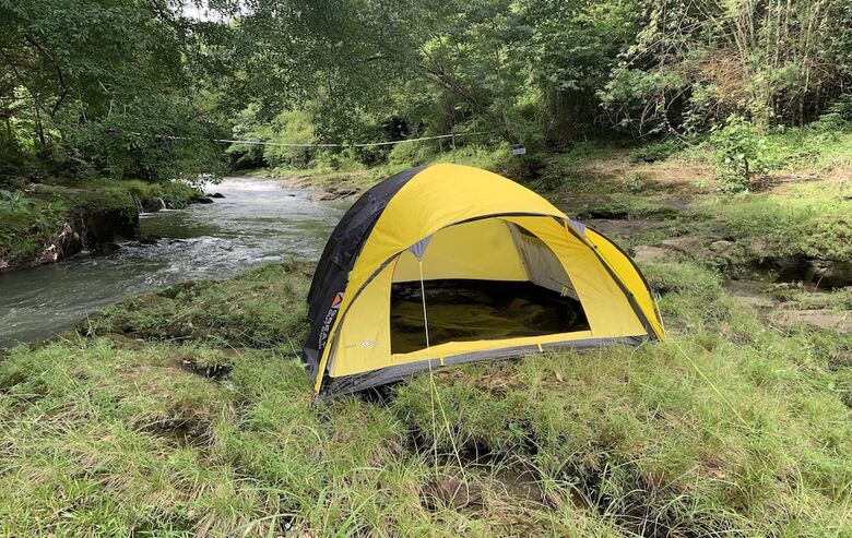 Bed & Breakfast Teratai Biru River Camping Ground