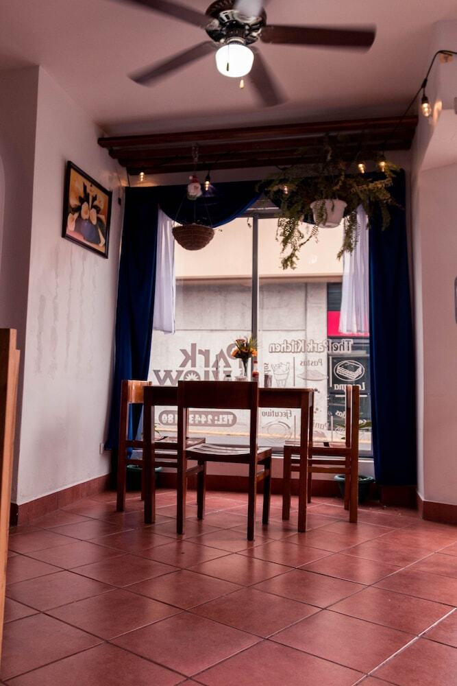 Park View Hotel Y Restaurante