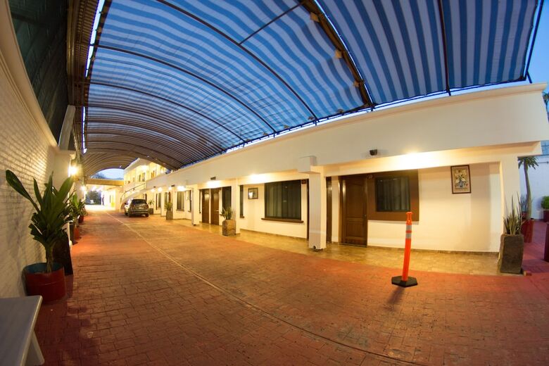 Hotel Ricarlo