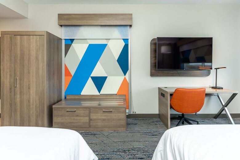 Hotel Holiday Inn Express & Suites Charlottesville By Ihg