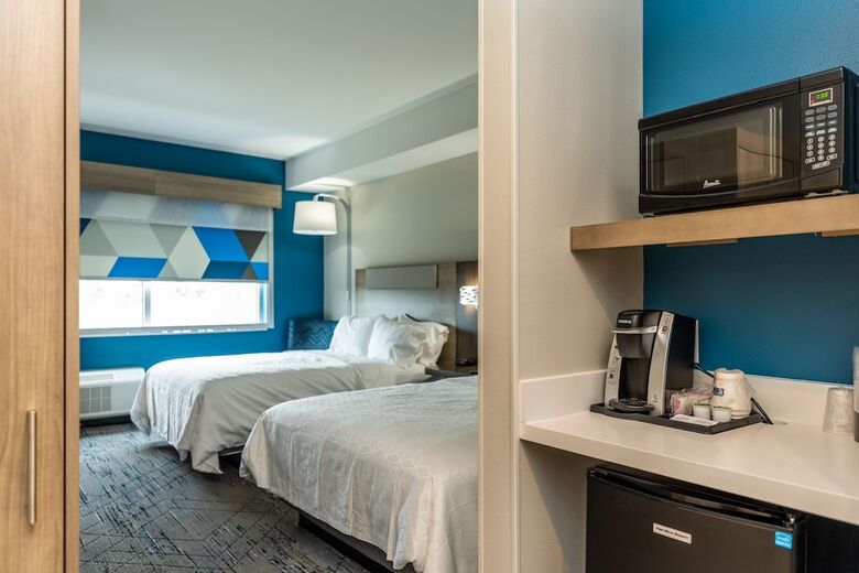 Hotel Holiday Inn Express & Suites Charlottesville By Ihg