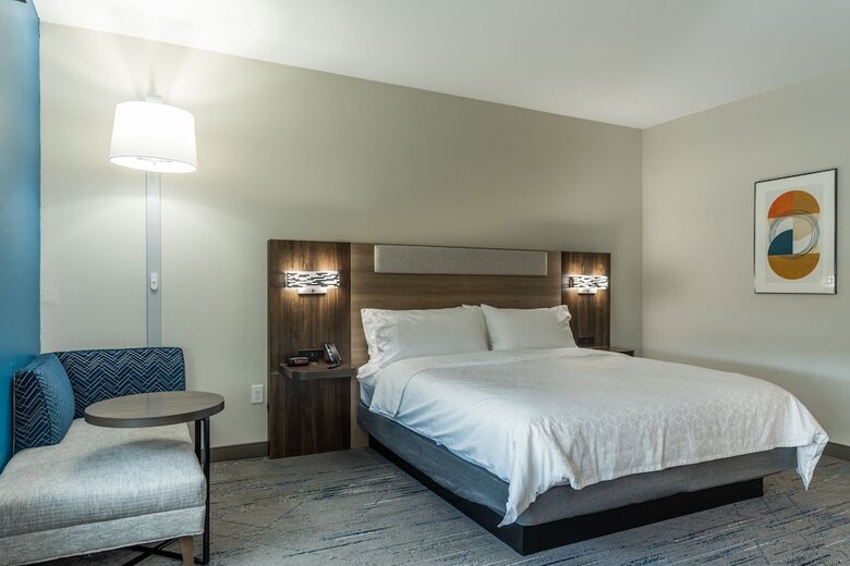 Hotel Holiday Inn Express & Suites Charlottesville By Ihg