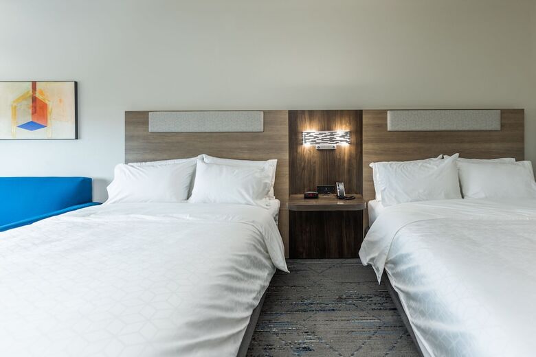 Hotel Holiday Inn Express & Suites Charlottesville By Ihg