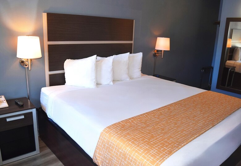 Sf Central Hotel