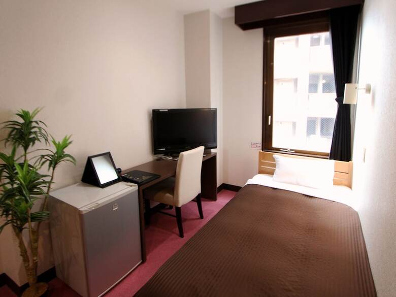 Hotel Livemax Kita Fuchu