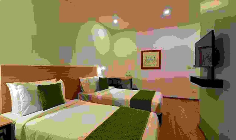 Fabhotel Ace I