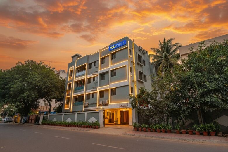 Fabhotel Saffron Inn I