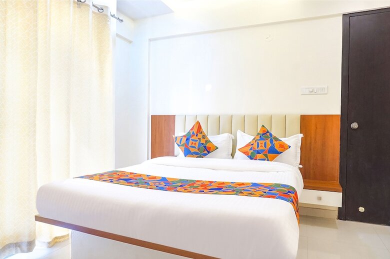 Fabhotel Majestic Luxurious