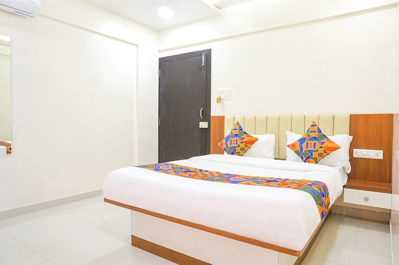Fabhotel Majestic Luxurious