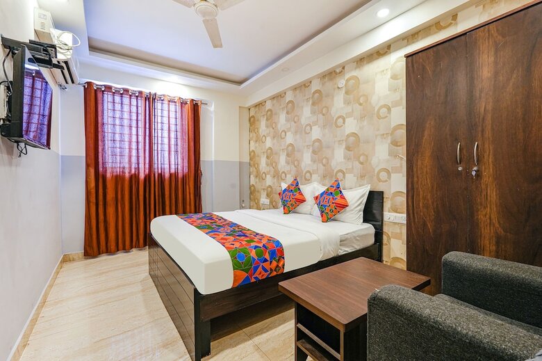 Hotel Fabexpress 24 Plus