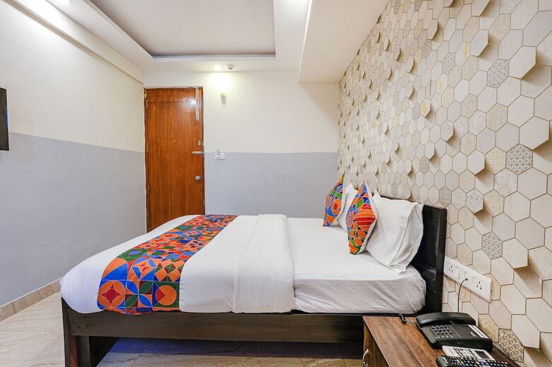 Hotel Fabexpress 24 Plus