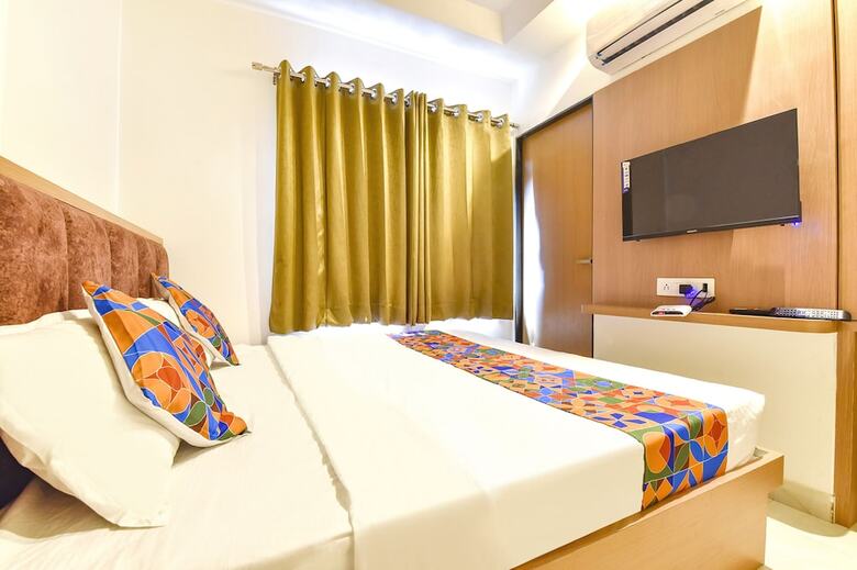 Hotel Fabexpress Kothari Inn