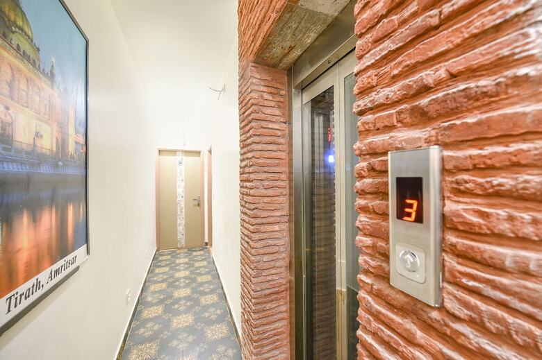 Fabhotel Nirvana Grand By Io