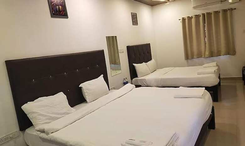 Hotel Fabexpress Balaji Inn