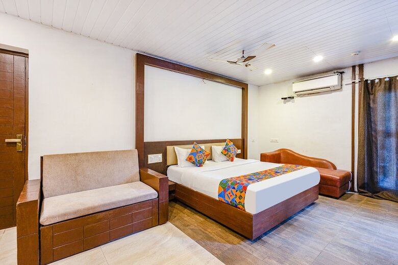 Fabhotel Prime 7 Eleven Resort