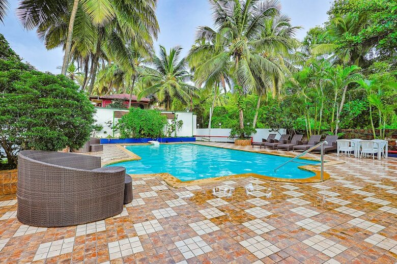 Fabhotel Prime 7 Eleven Resort