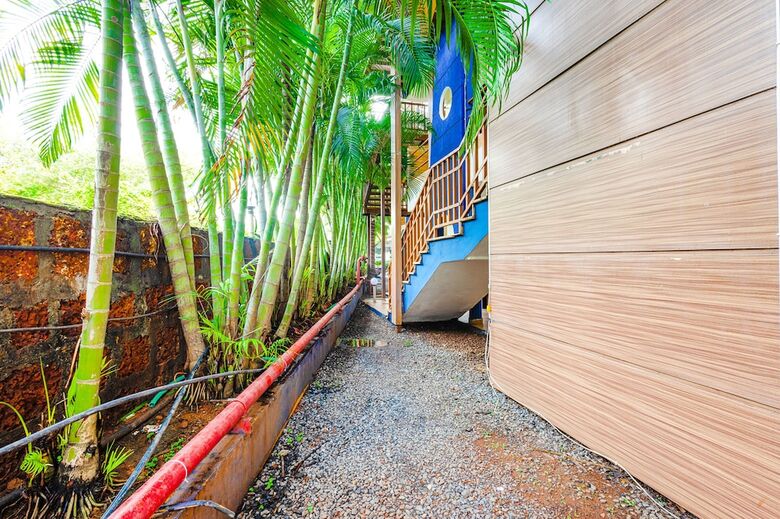 Fabhotel Prime 7 Eleven Resort