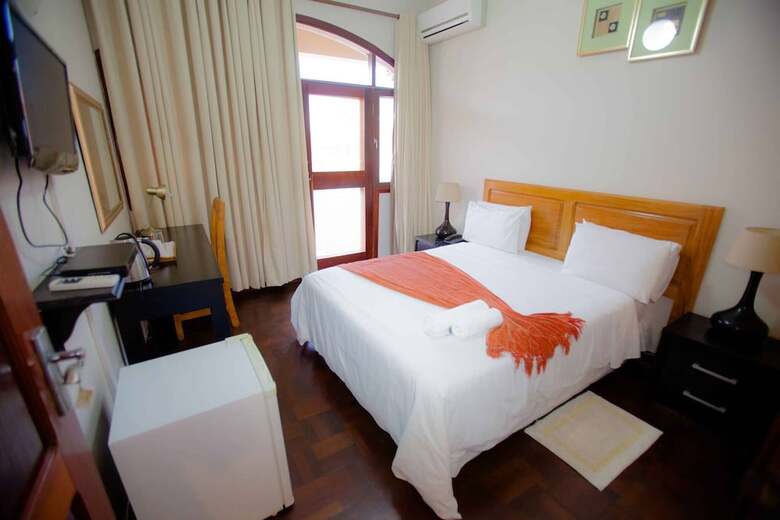 Bed & Breakfast Lidias Guest House
