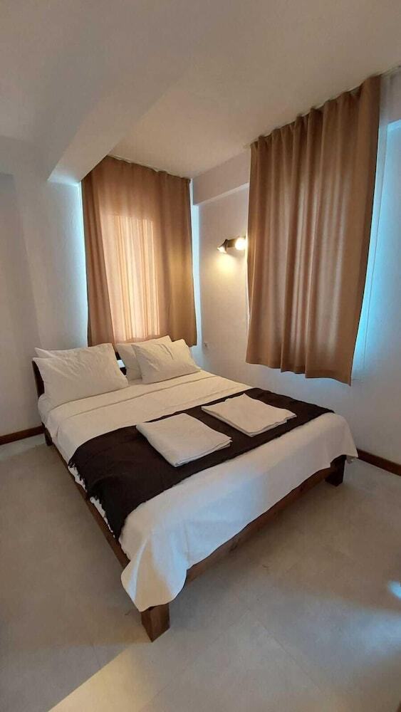 Pension Seron Mountain House