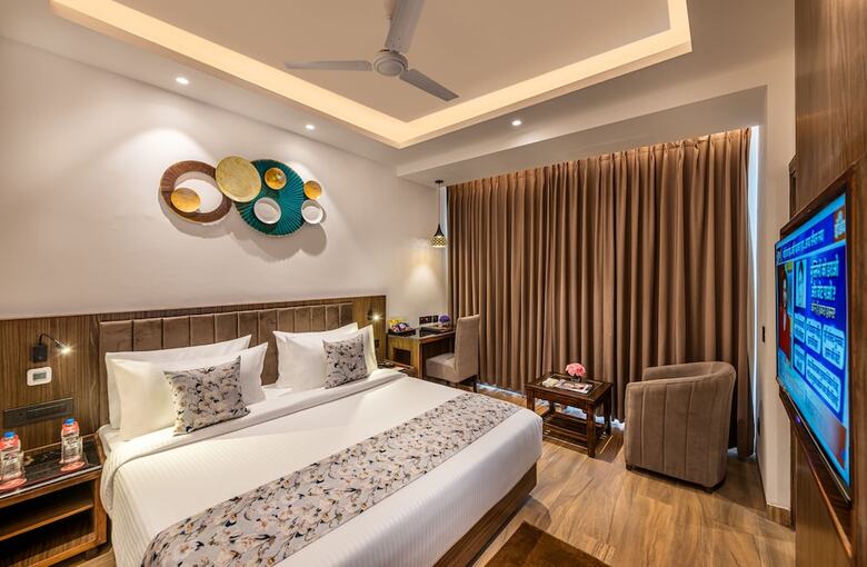 Hotel Lords Eco Inn Dehradun