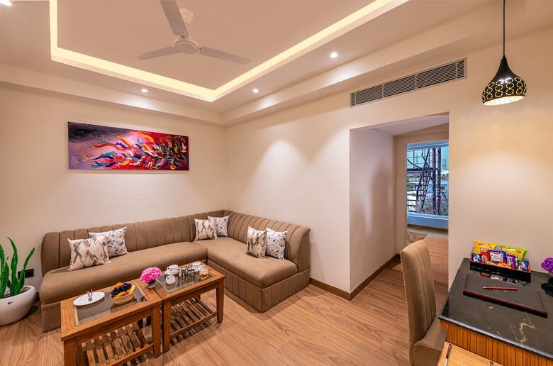 Hotel Lords Eco Inn Dehradun