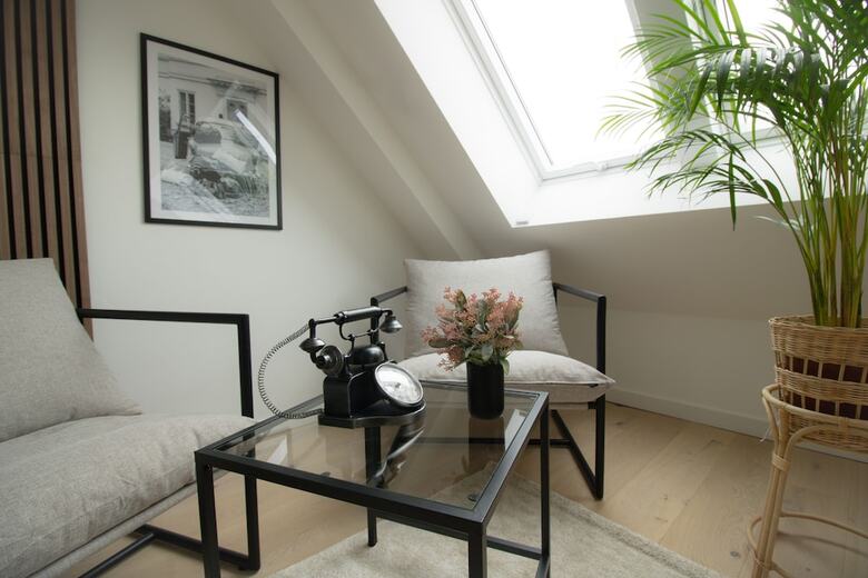 Aparthotel Stylish & Modern Apartment