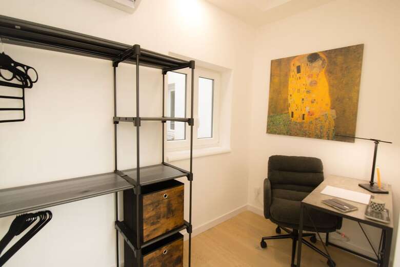 Aparthotel Stylish & Modern Apartment