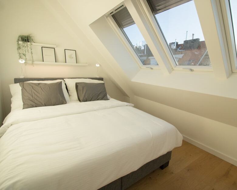 Aparthotel Stylish & Modern Apartment
